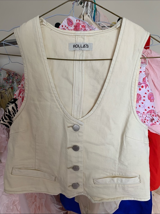 ROLLA'S Tops - NWOT Rolla’s Denim Top